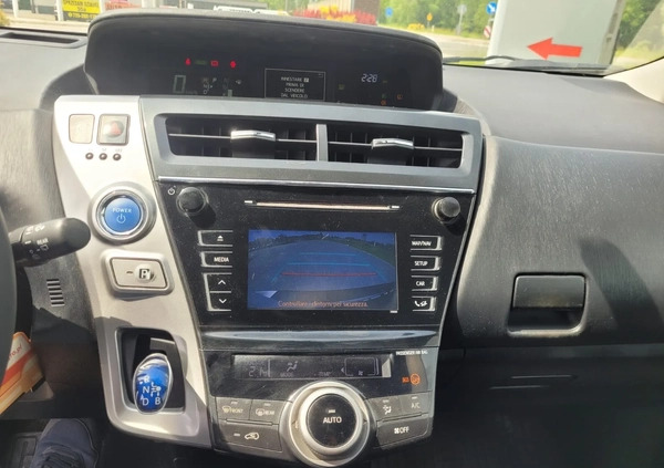 Toyota Prius+ cena 54900 przebieg: 282000, rok produkcji 2016 z Wieliczka małe 277